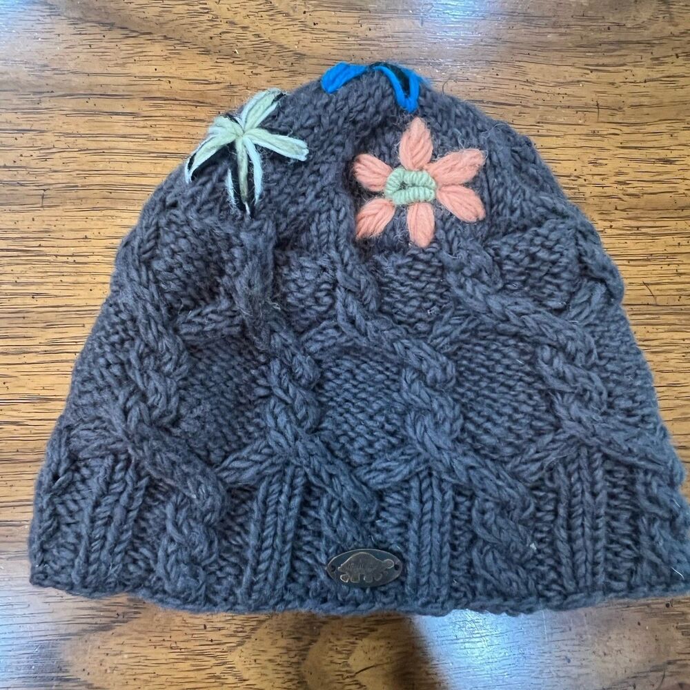 Turtle Fur Hand made In Nepal Wool Beanie Hat Fleece